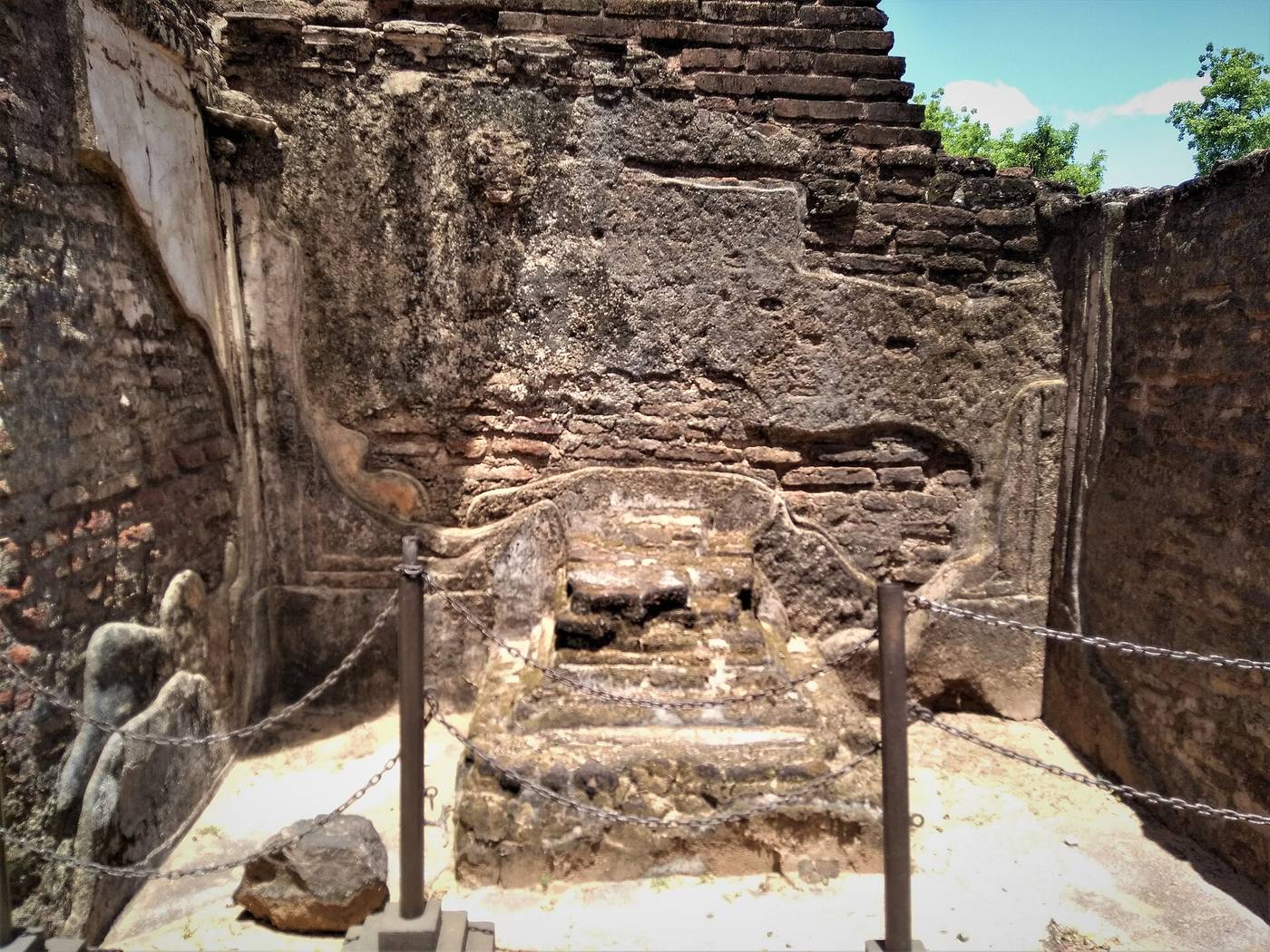 Polonnaruwa — Grand Sri Lanka Tour